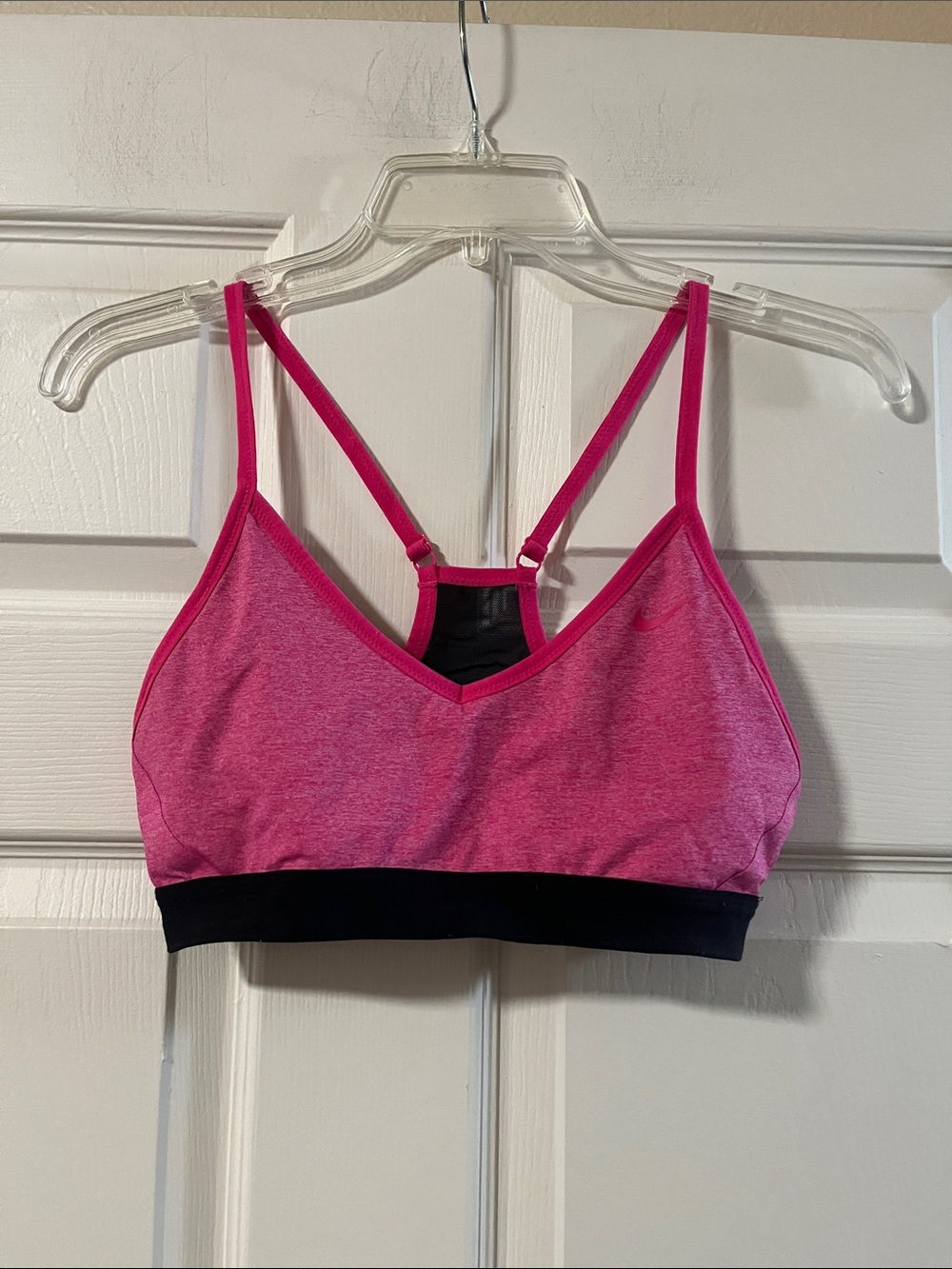 NikePink Racerback Light-Impact Sports Bra with Black Band no padding inside